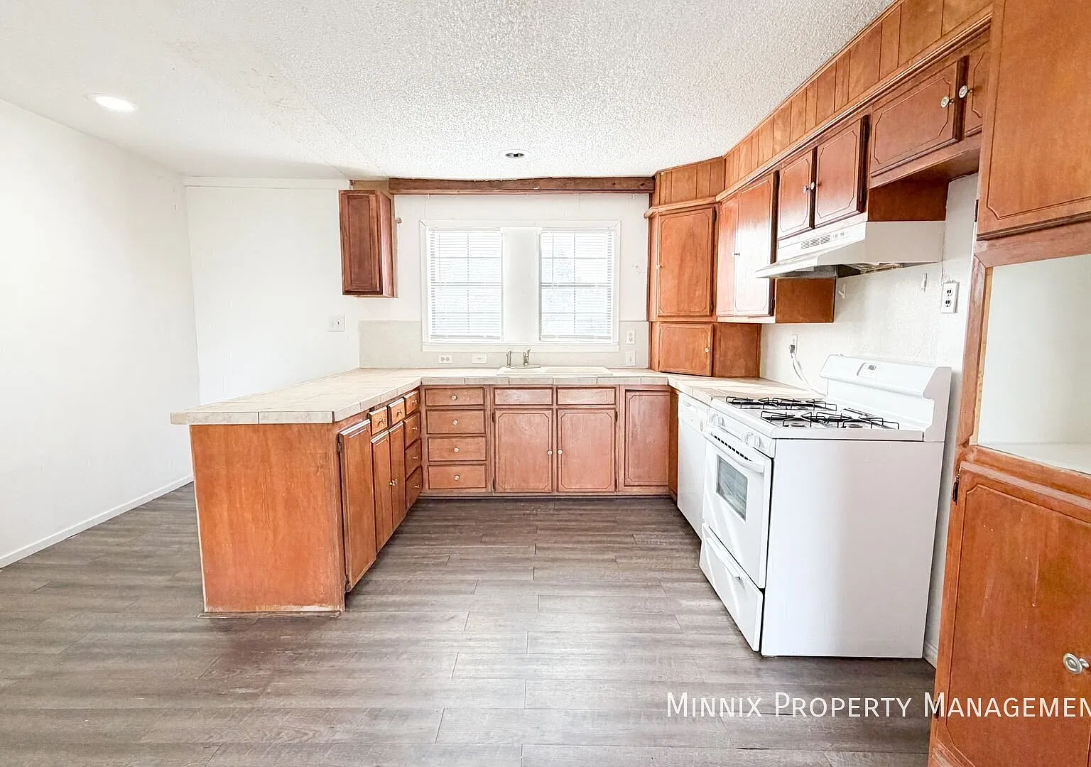 3 bedroom 2 bathroom for Rent in Idalou. TX | 602 Main St. — Photo 2