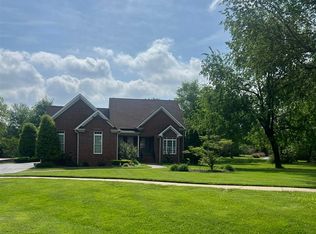 541 Covington Grove Ct, Bowling Green, KY 42104