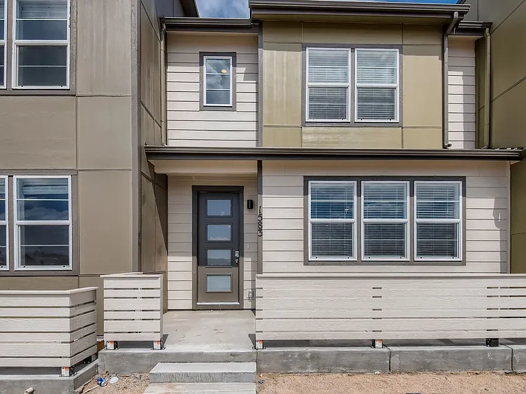 1583 Rose Quartz Hts — Photo 1