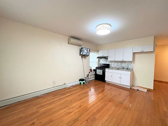 2nd image of 1572 78th St