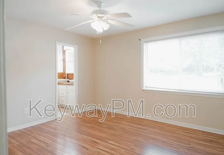 2841 Pheasant Dr — Photo 5