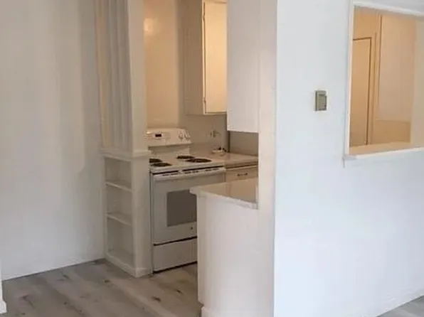 1956 Ivy St APT 4, San Mateo, CA 94403