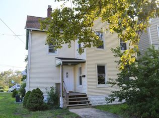 49 Center Ave, Atlantic Highlands, NJ 07716