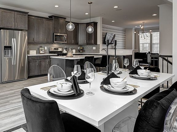 3rd image of 12923 Sweet Christina Ct