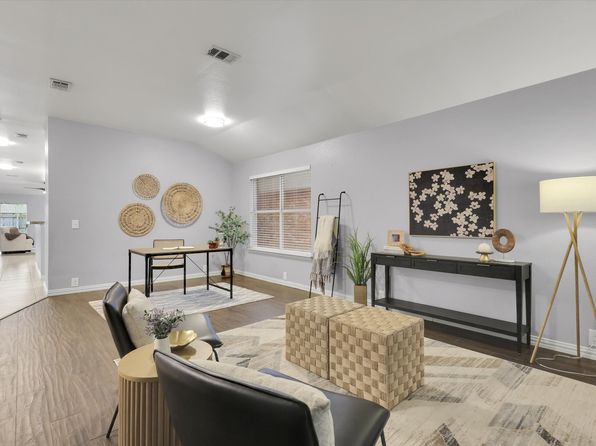 8421 Ranch Hand Trl, Fort Worth, TX 76131