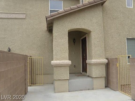 3rd image of 8053 Farthings Hill Dr