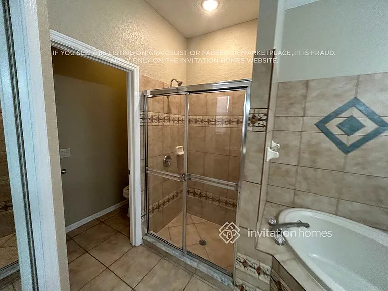 1613 Loriana St — Photo 13