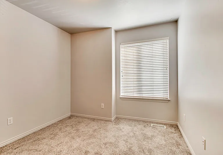1413 S 1470 E — Photo 14