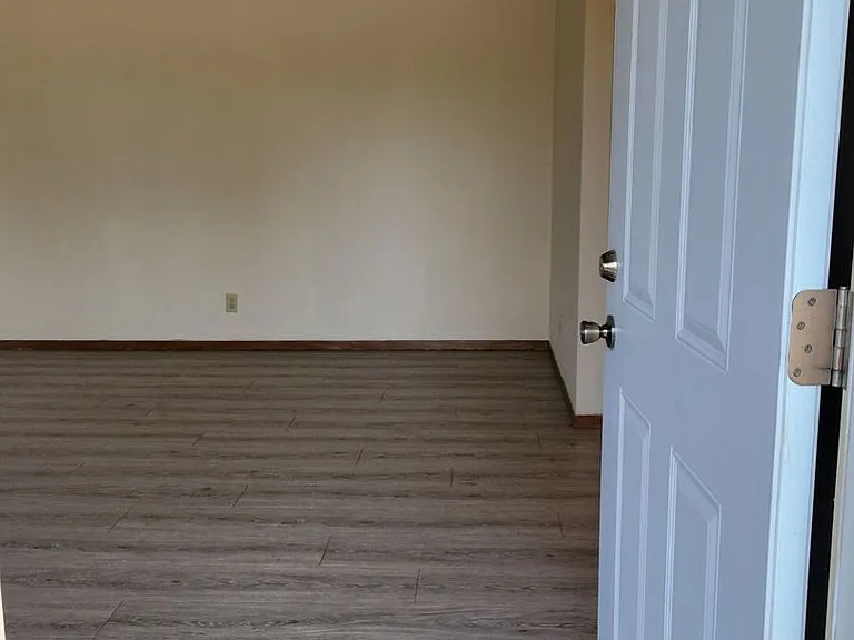 523 Wasson Lane — Photo 3
