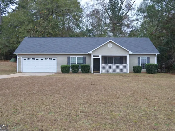 4562 Pine Valley Dr, Macon, GA 31210