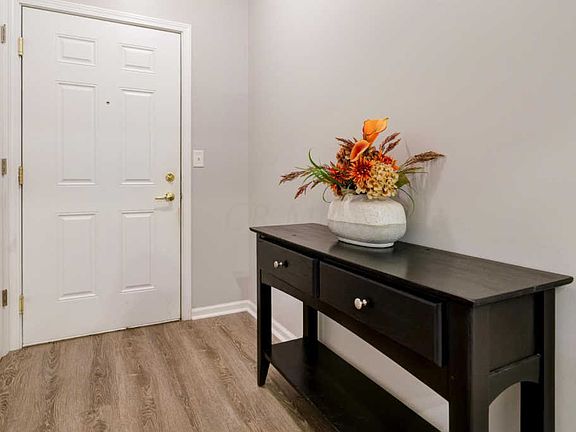 5th image of 3843 Carberry Dr