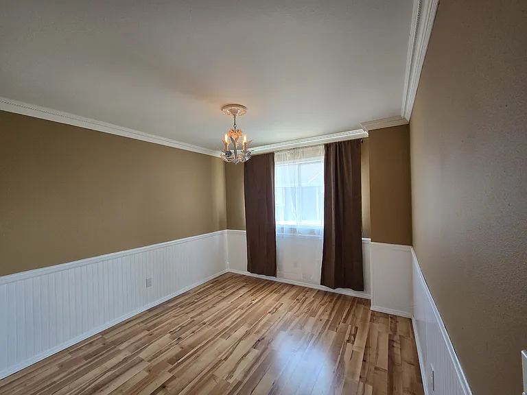 1004 Bathke Ave — Photo 6