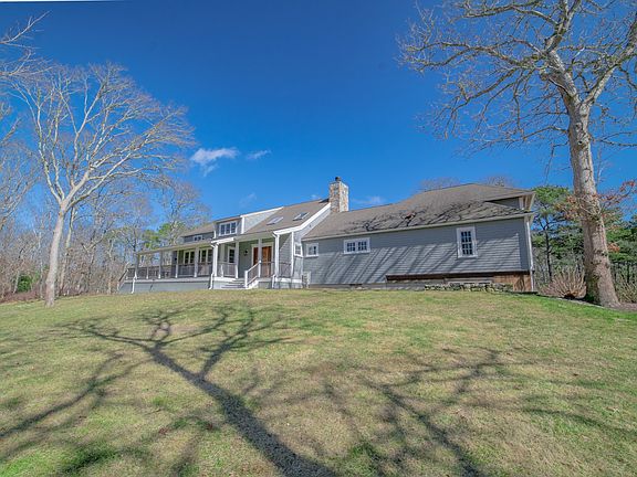 2nd image of 63 Bayes Hill Rd