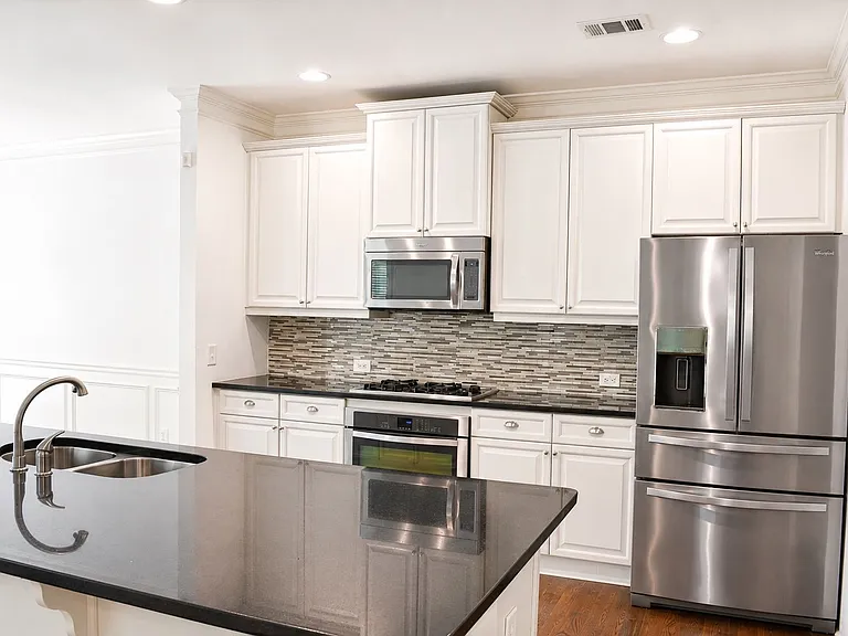 5211 Merrimont Dr — Photo 3