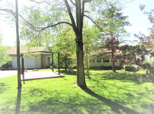 1260 N Bunn Rd, Hillsdale, MI 49242