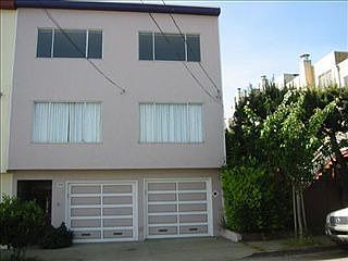 3rd image of 937 Olmstead St