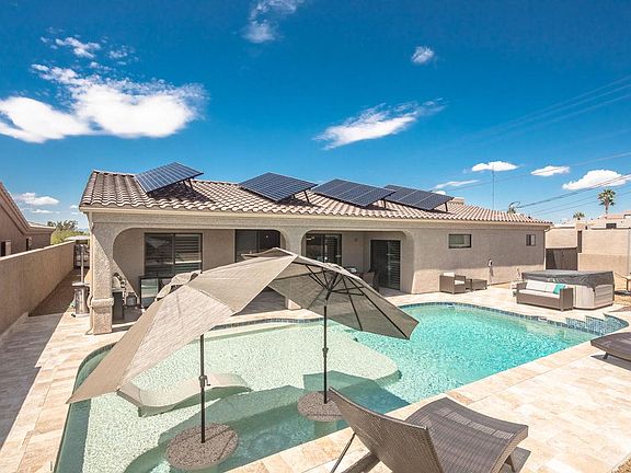 2nd image of 3686 Tarpon Dr