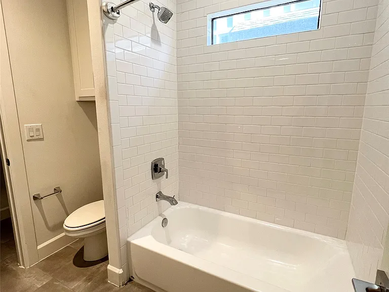 4325 Glenwick Ln — Photo 25