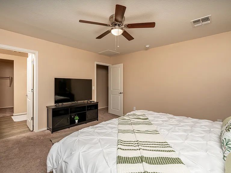 1547 E Inouye Dr — Photo 14