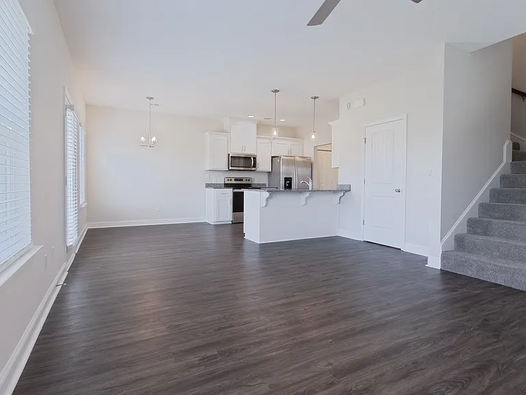 767 Abode Ave — Photo 3