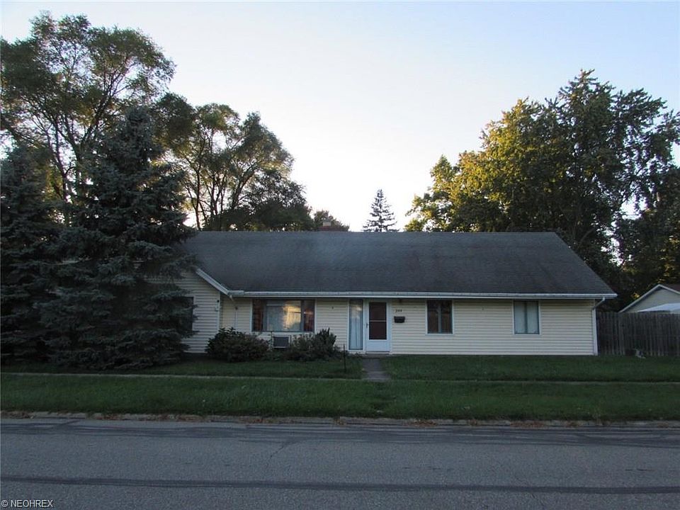 1st image of 244 Sunset Dr