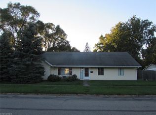 244 Sunset Dr, Berea, OH