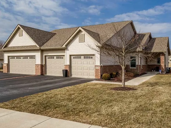 6254 White Berry Ln, Loves Park, IL 61111