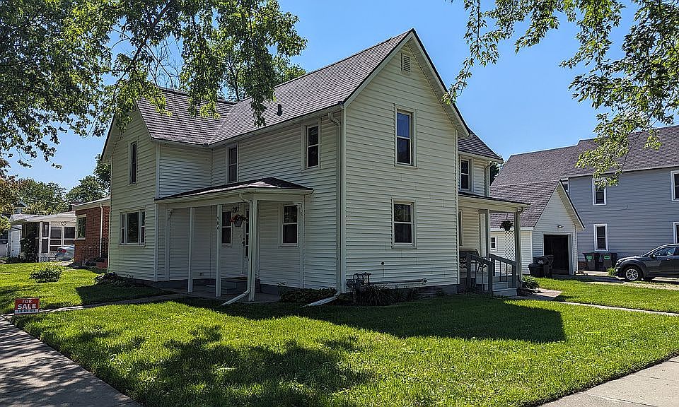 Corner of 9th & K view 
