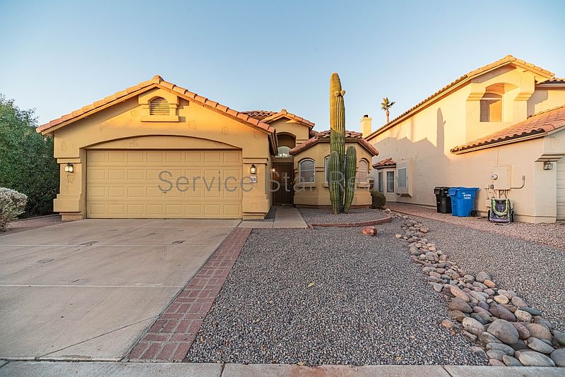 1st image of 4510 E Verbena Dr