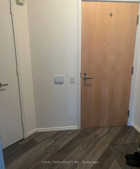 45 Charles St E #706 — Photo 2