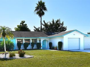 210 SE 44th Ter, Cape Coral, FL 33904