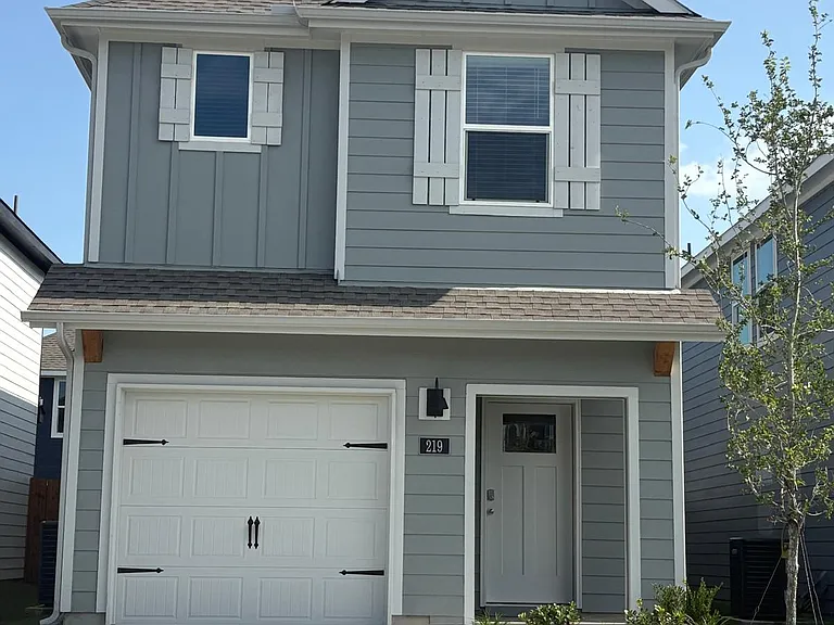 219 Tall Cedar Way — Photo 1