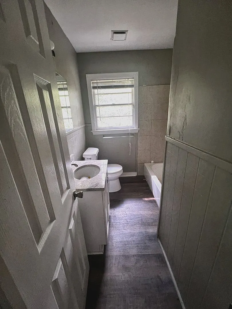 3-Bedroom Home with Carport in Northeast Jackson — Photo 3