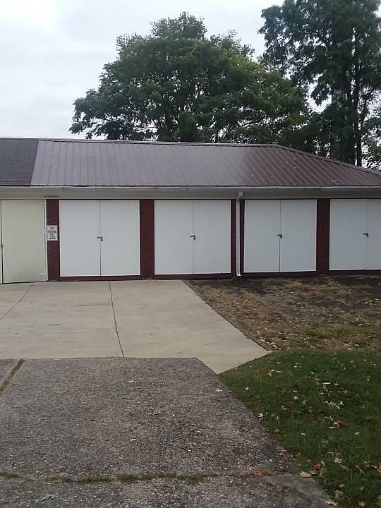 1st image of 3724 Lovell Ave APT 2