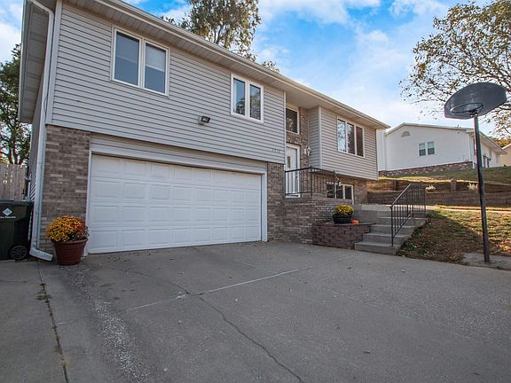 3rd image of 3916 Vine Ave