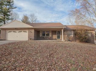7566 Woodland Dr, Newburgh, IN