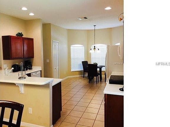 3rd image of 836 Sussex Dr