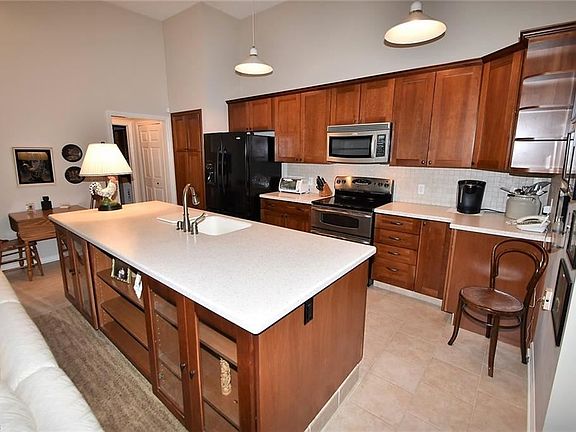 5th image of 804 Cutler Ln