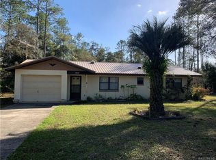 21864 SW Pine Bluffs Rd, Dunnellon, FL 34431