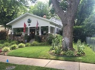 605 NW A St, Bentonville, AR 72712