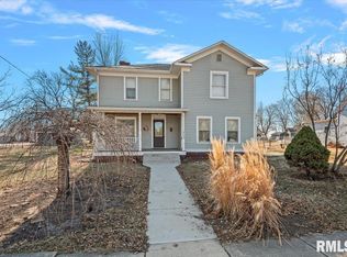 313 W Van Buren St, Greenview, IL 62642