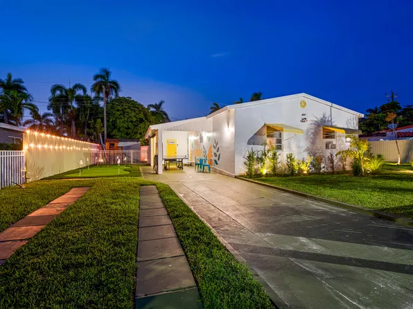 913 NE 2ND Court, Hallandale Beach, FL 33009