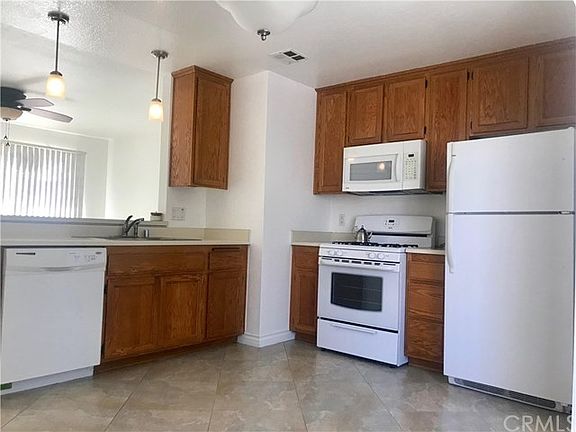4th image of 1365 Crafton Ave APT 2040