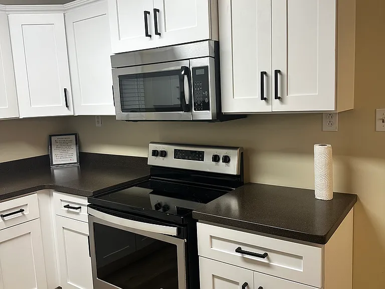 2138 Westlake Ave — Photo 1