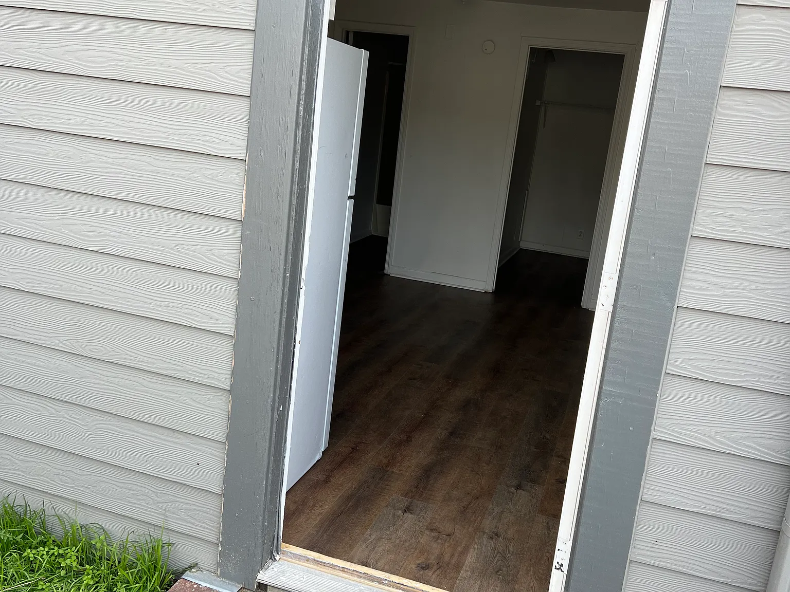 1 bed, $1,100 — Photo 1