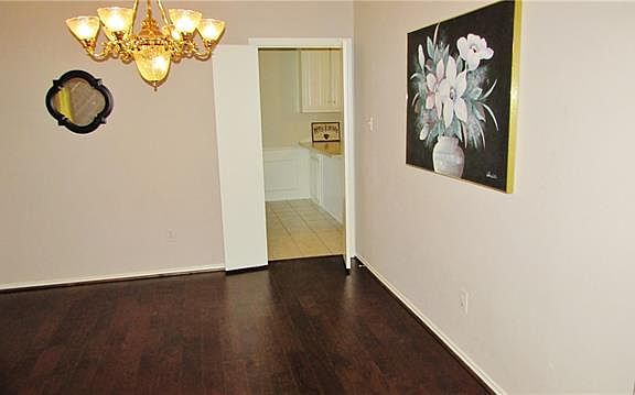 5th image of 1134 Stonewall St