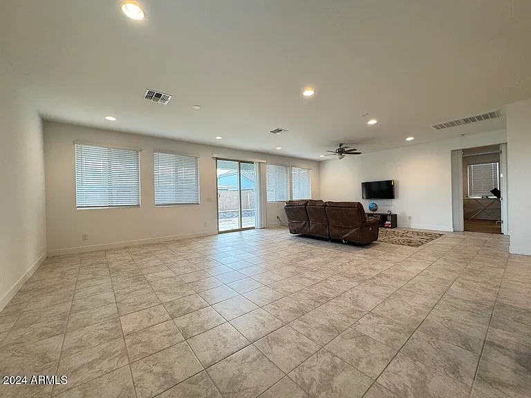 14241 W Soft Wind Dr — Photo 15