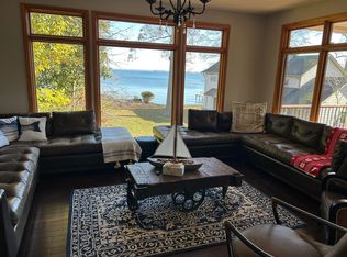 1363 Chestnut Ave, Annapolis, MD 21403