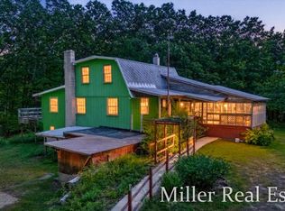 4233 Mud Lake Rd, Bellevue, MI 49021