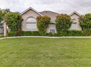 8814 Quail Ridge Dr, Rowlett, TX 75089